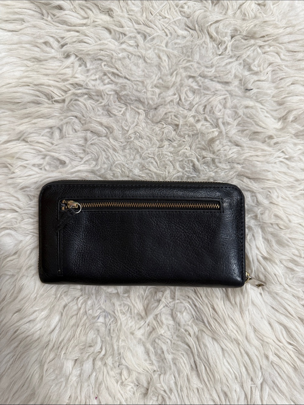 Fossil Black Pebbled Leather Sydney Zip Around
Wallet - Picture 2 of 8